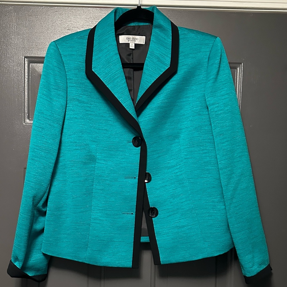 Jones studio blazer size 14
